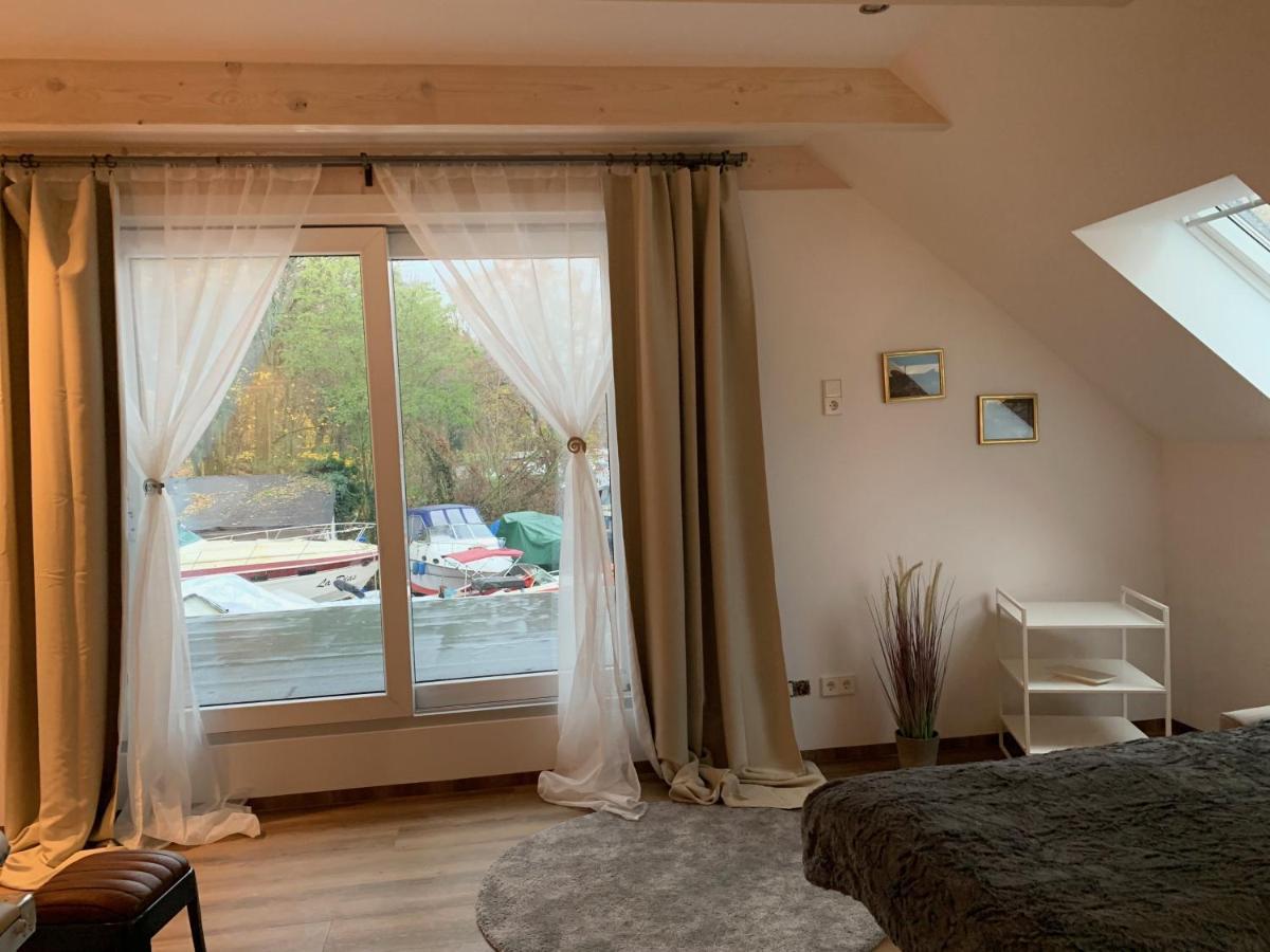 Tiny House Oder Ferienwohnung Auf Der Sunset Marina Berlin Dış mekan fotoğraf
