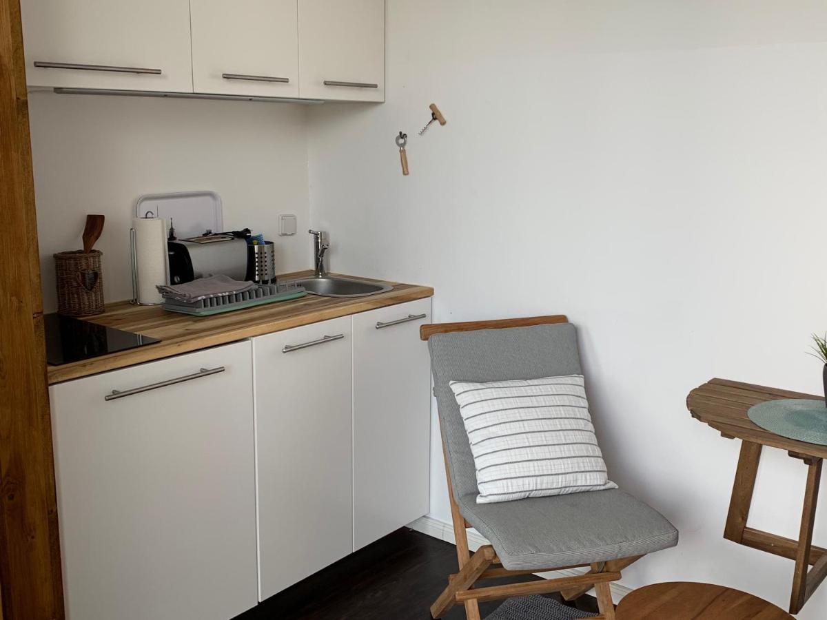 Tiny House Oder Ferienwohnung Auf Der Sunset Marina Berlin Dış mekan fotoğraf
