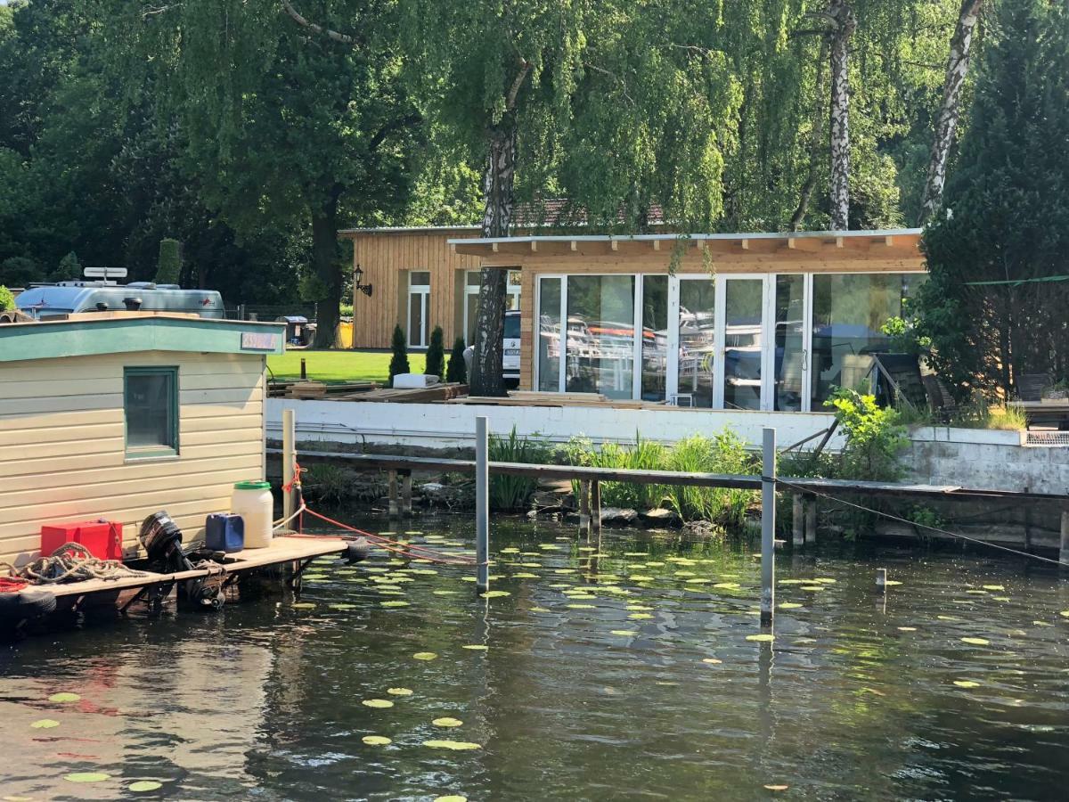 Tiny House Oder Ferienwohnung Auf Der Sunset Marina Berlin Dış mekan fotoğraf