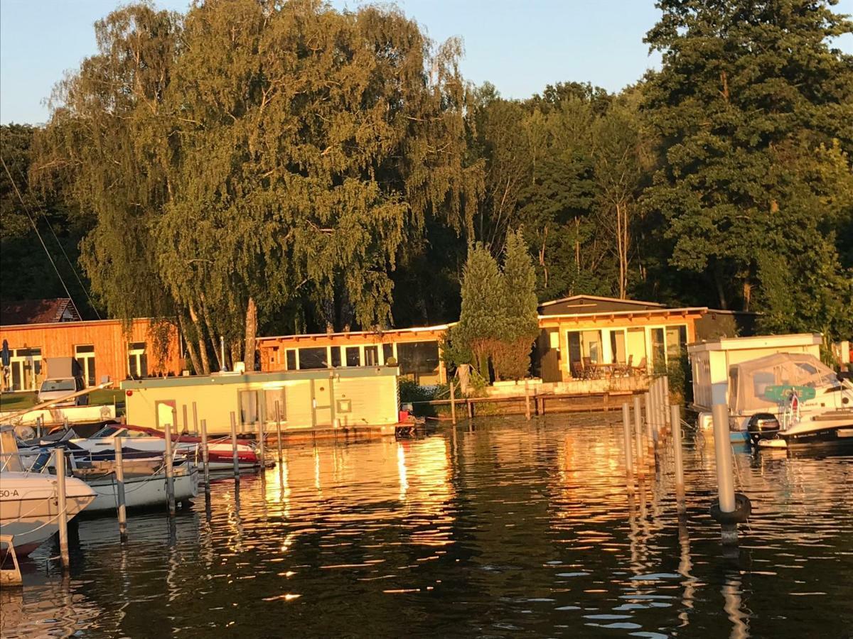 Tiny House Oder Ferienwohnung Auf Der Sunset Marina Berlin Dış mekan fotoğraf